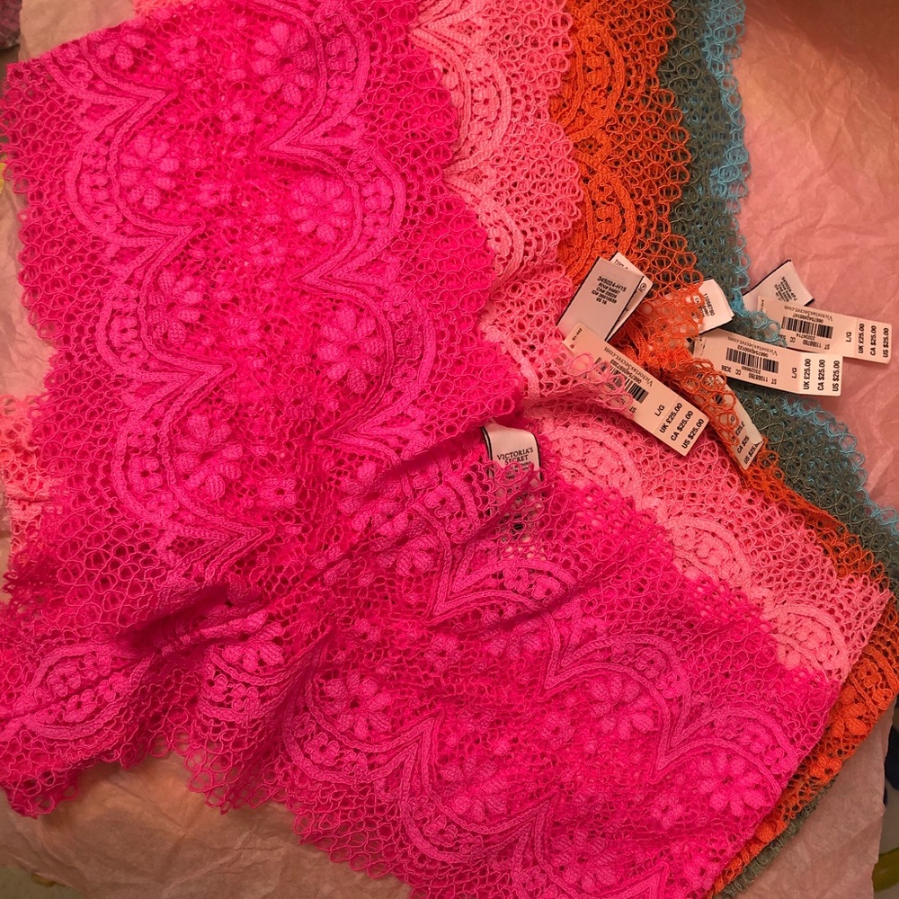 NWT Victoria’s Secret Cheekies
